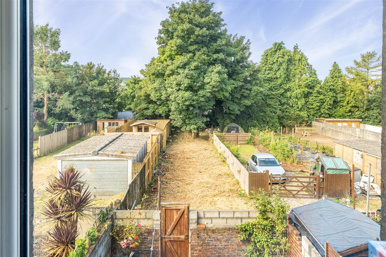 Armine Road, Fforestfach, Swansea, SA5 8DD